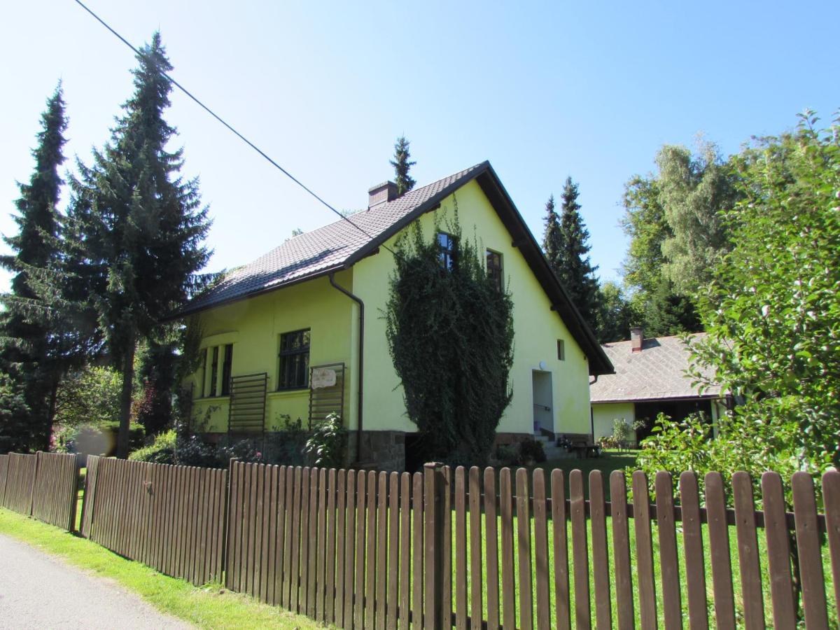 Villa Dum U Rybnika à Nydek Extérieur photo